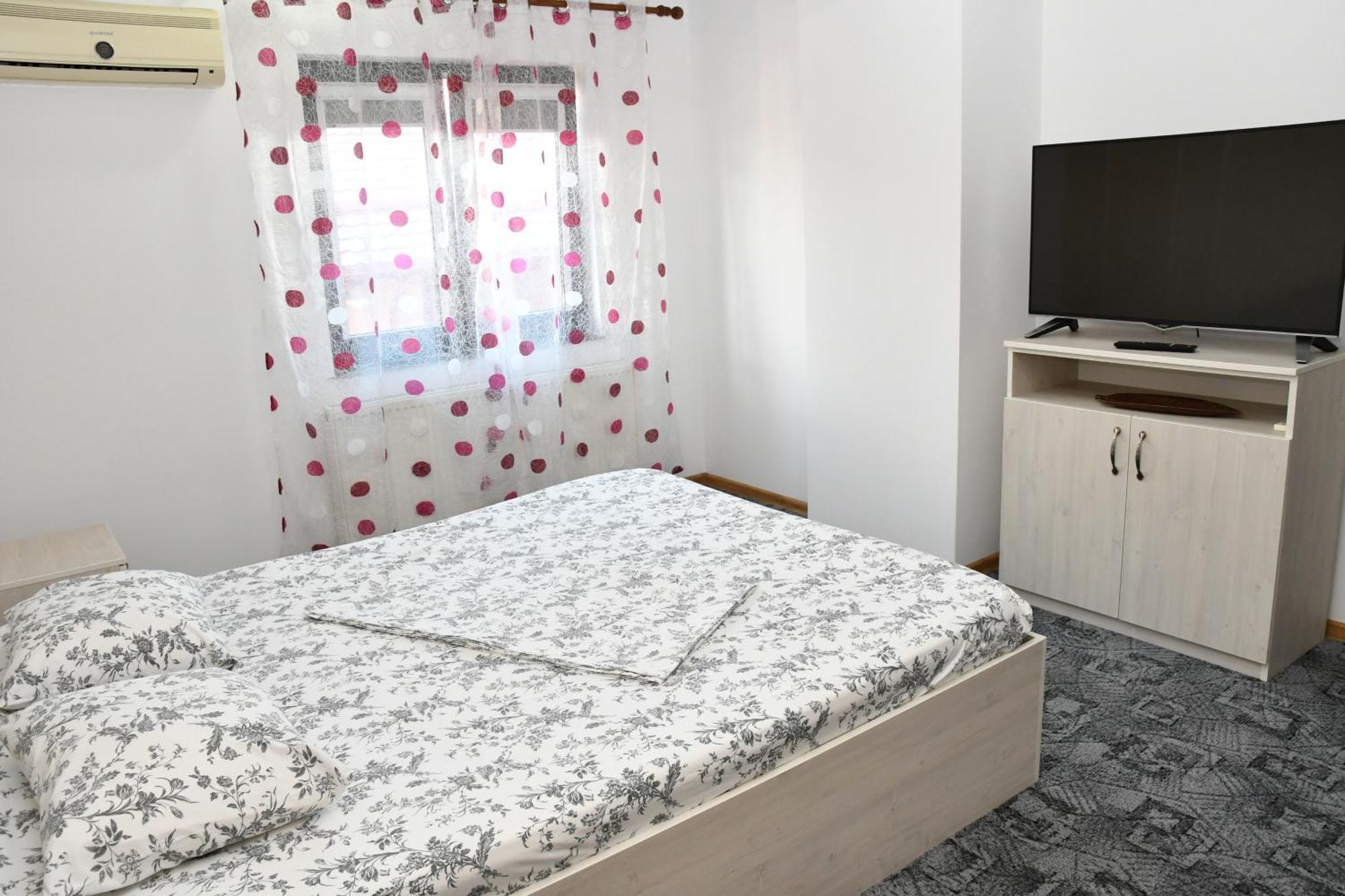 Apartament Luxury - Promenada Mall Craiova Exterior foto